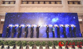 中國(guó)美術(shù)作品展在無(wú)錫江陰開(kāi)幕，展出巨幅國(guó)畫(huà)彰顯文化魅力