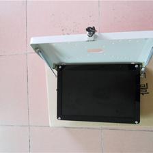 19寸車載液晶顯示器 廠家直供，品質(zhì)與價(jià)格的雙重保障